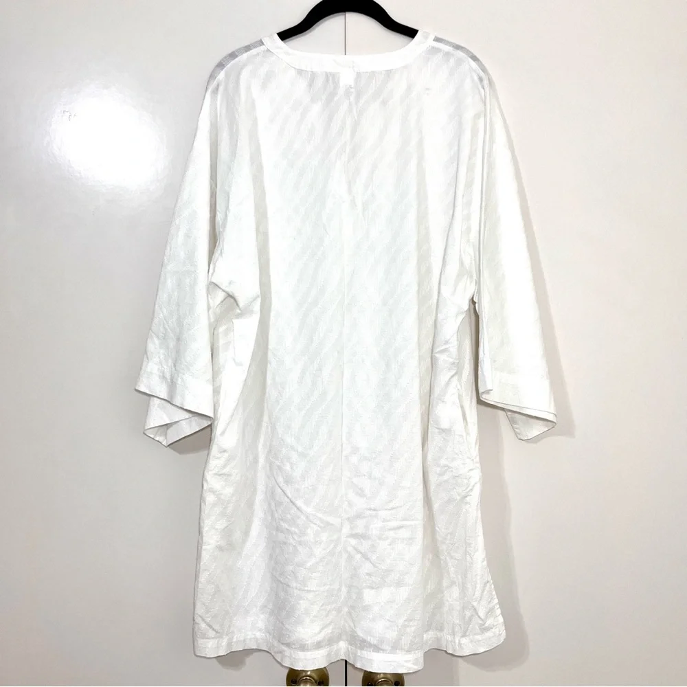 Natori embroidered cotton sleep shirt - Picture 4 of 4